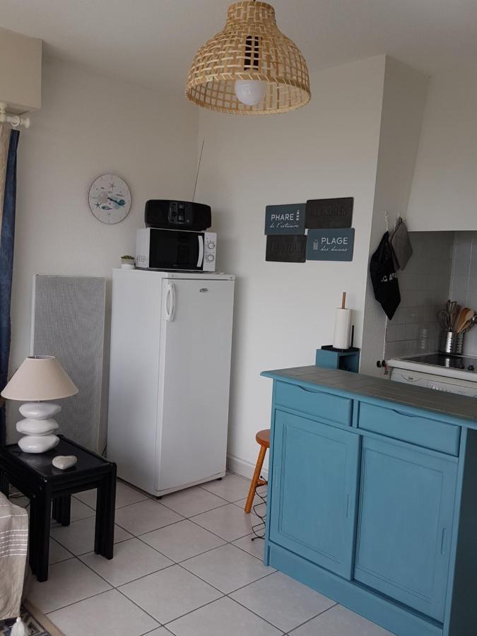 Appartement T2 Vue Mer Les Pieds Dans L'Eau Avec Parking Prive 圣让-德蒙 外观 照片