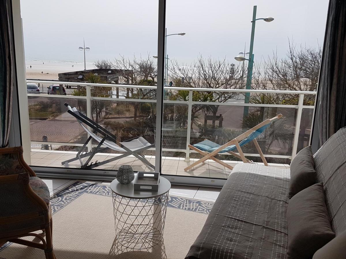 Appartement T2 Vue Mer Les Pieds Dans L'Eau Avec Parking Prive 圣让-德蒙 外观 照片